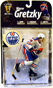 NHL Legends 8 - Wayne Gretzky 9 - White Jersey Variant